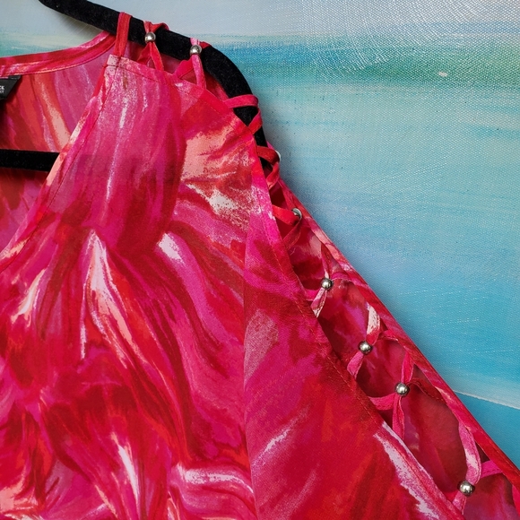 WHBM Sheer Criss Cross Shoulder Cutout Blouse - Picture 5 of 10